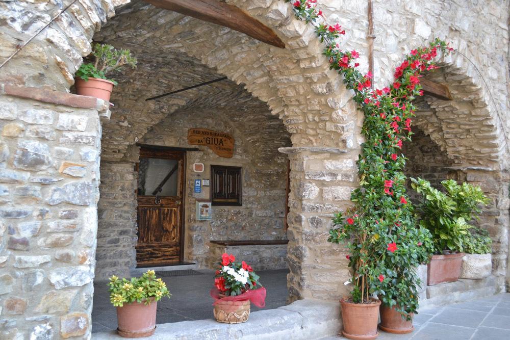B&B Da Giua' Apricale Buitenkant foto