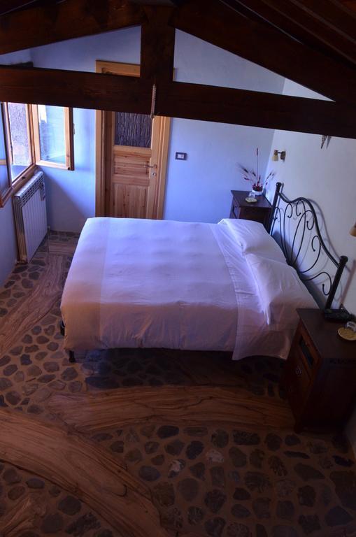 B&B Da Giua' Apricale Buitenkant foto