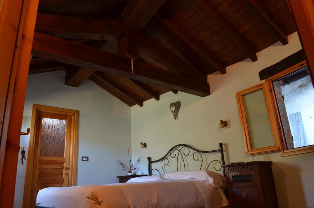 B&B Da Giua' Apricale Buitenkant foto